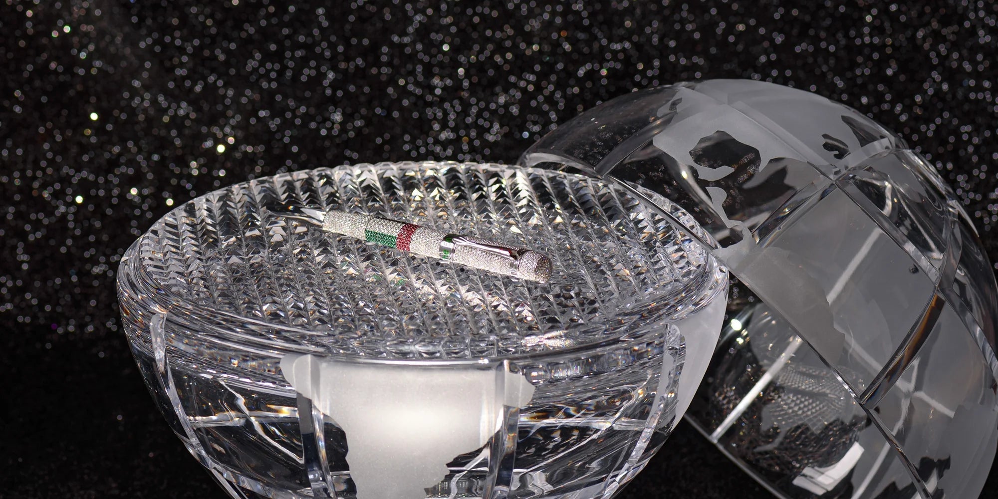 "50 Years of the UAE" Diamond Pen: Ancora's Tribute to UAE's Jubilee