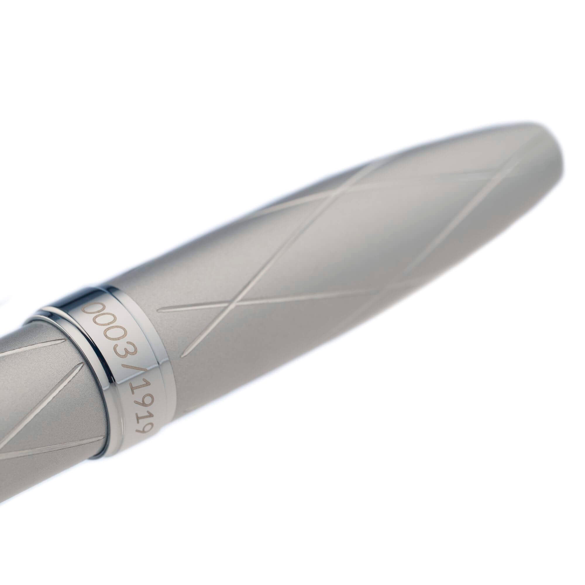Chesterfield Bianco Chrome Ball Pen