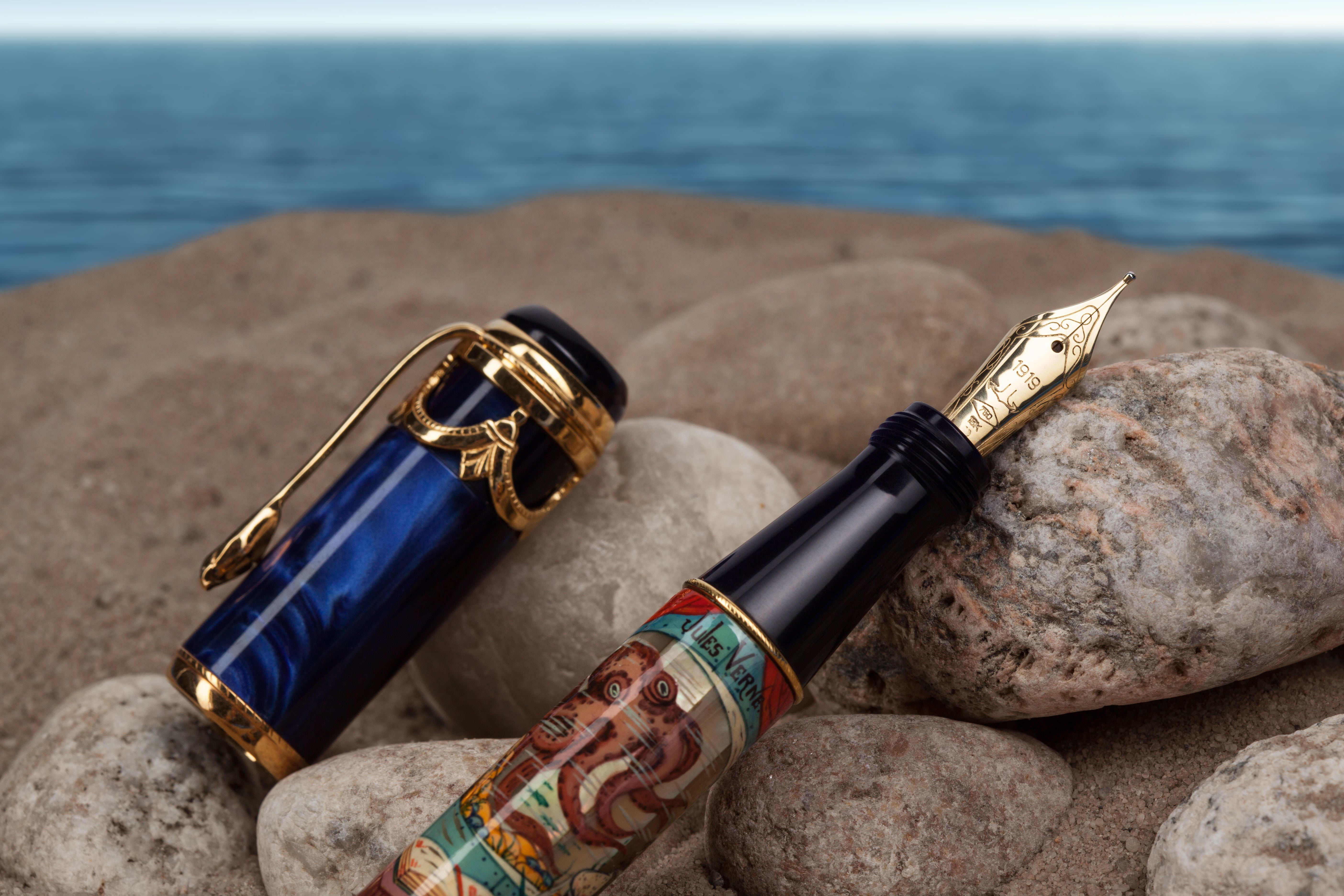 Ancora 20,000 Leagues Under the Sea Blue Fountain Pen